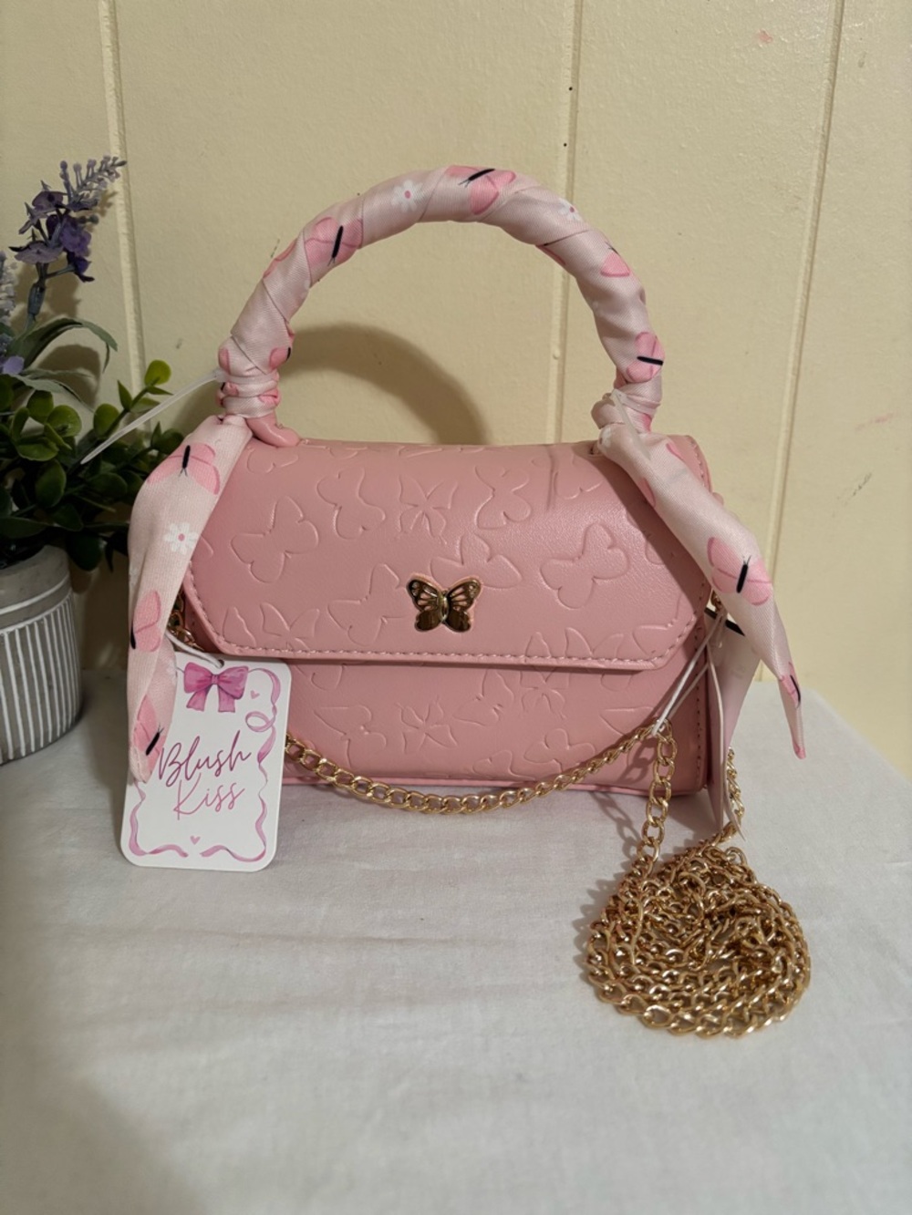 Pink Butterfly-Embossed Top-Handle Bag - Picture 2 of 3